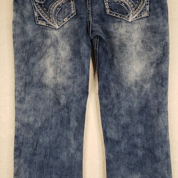 Ariya Light Bleach Out Jeans 13/14 - Picture 9 of 16